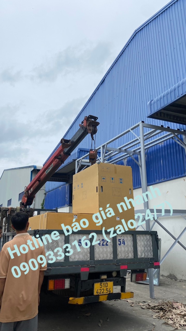 Thiên Ngân Phát là đơn vị phân phối máy lạnh áp trần giá tốt tại HCM